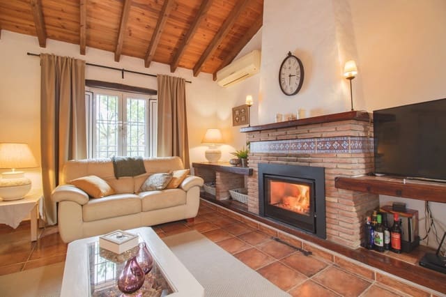 3 soverom Villa til salgs i El Borge med svømmebasseng garasje - € 395 000 (Ref: 9863827)