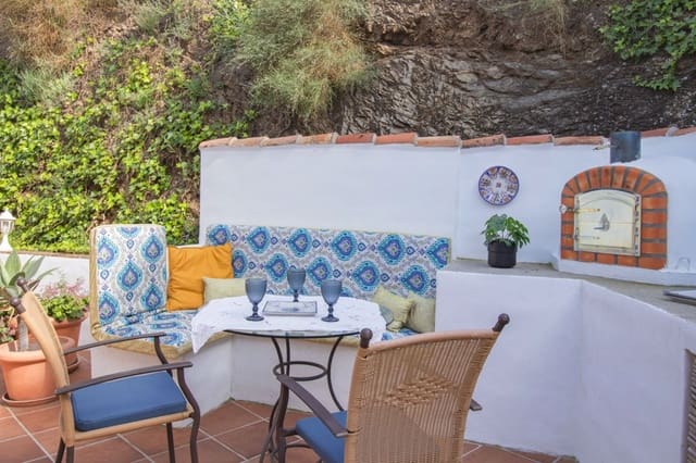 3 soverom Villa til salgs i El Borge med svømmebasseng garasje - € 395 000 (Ref: 9863827)