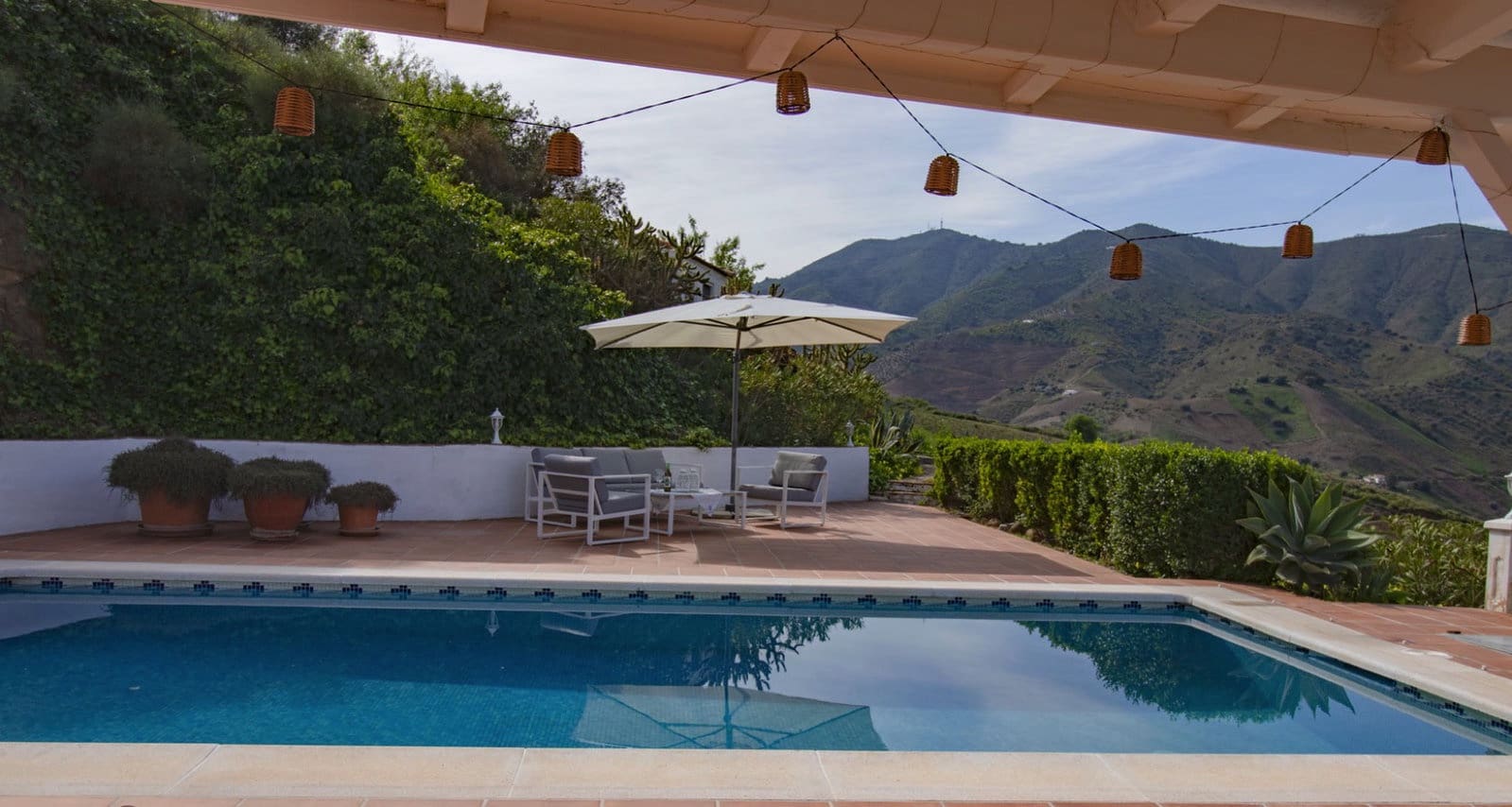 3 bedroom Villa for sale in El Borge with pool garage - € 395,000 (Ref: 9863827)