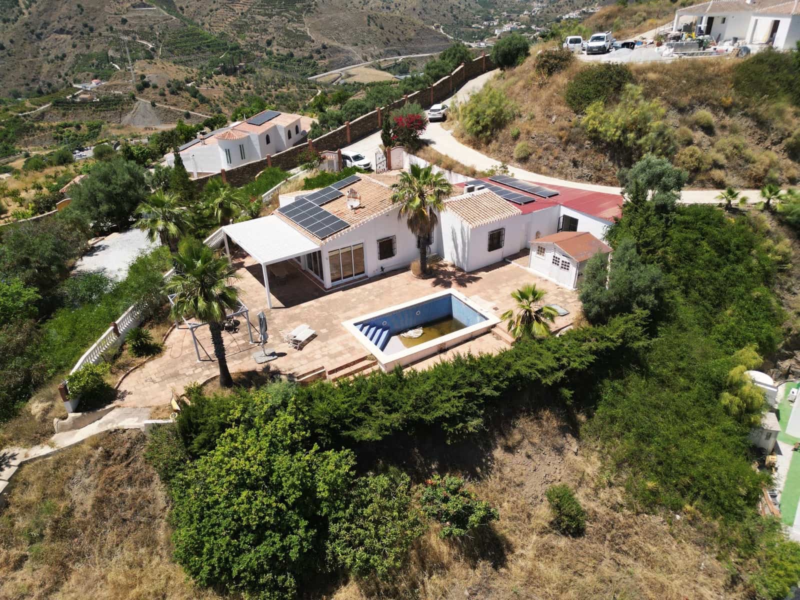 Chalet de 3 habitaciones en Viñuela en venta con piscina garaje - 365.000 € (Ref: 9893090)