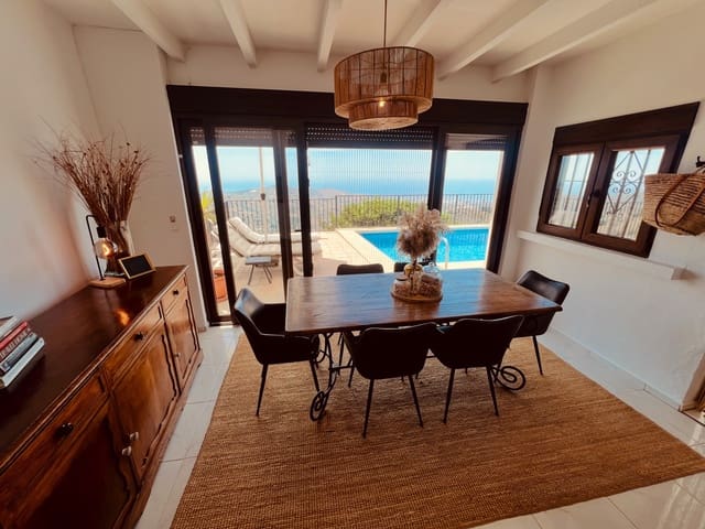 3 quarto Moradia para venda em Torrox com piscina garagem - 449 000 € (Ref: 9900008)