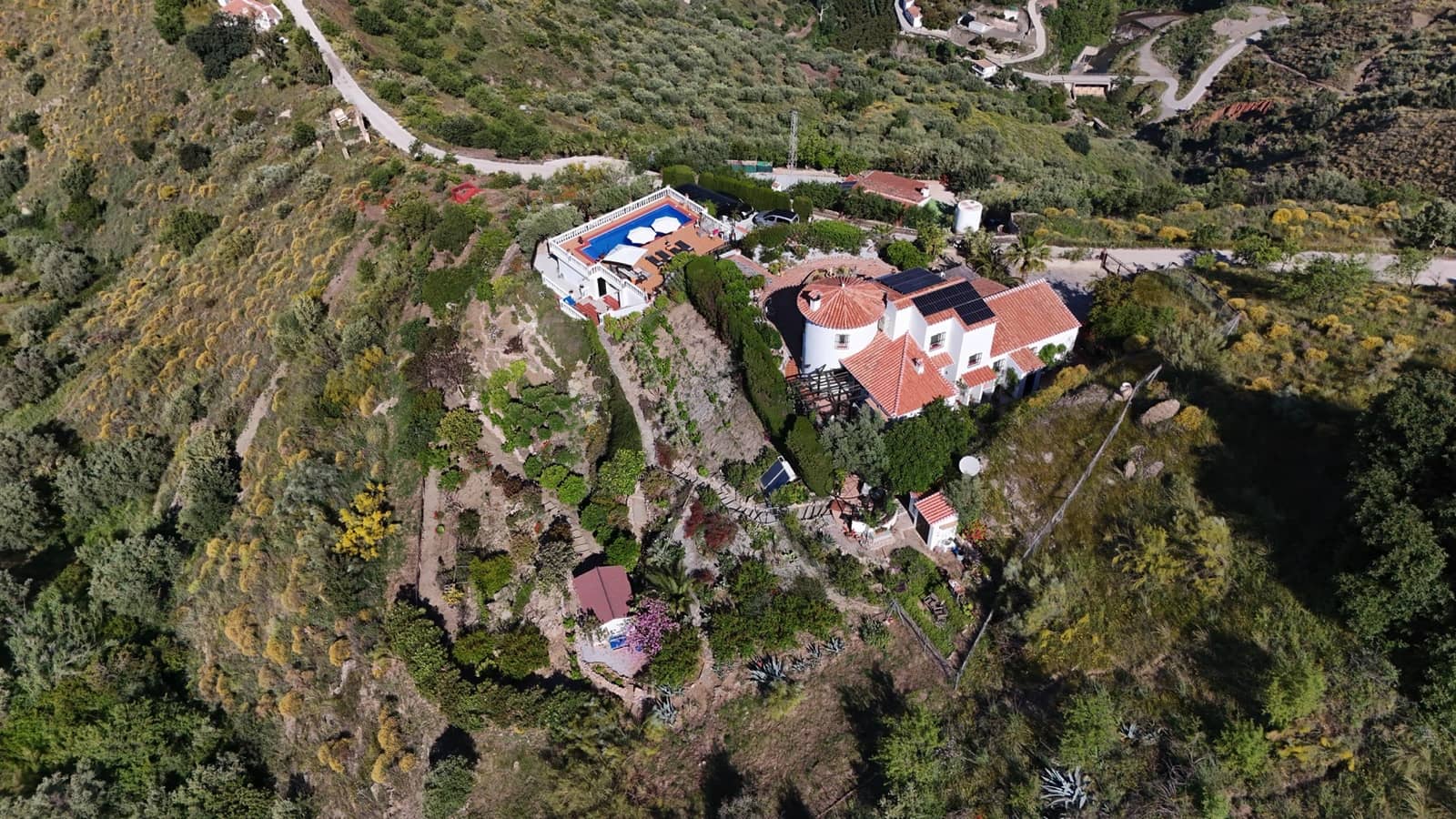 4 soverom Villa til salgs i Canillas de Aceituno med svømmebasseng garasje - € 695 000 (Ref: 9939032)