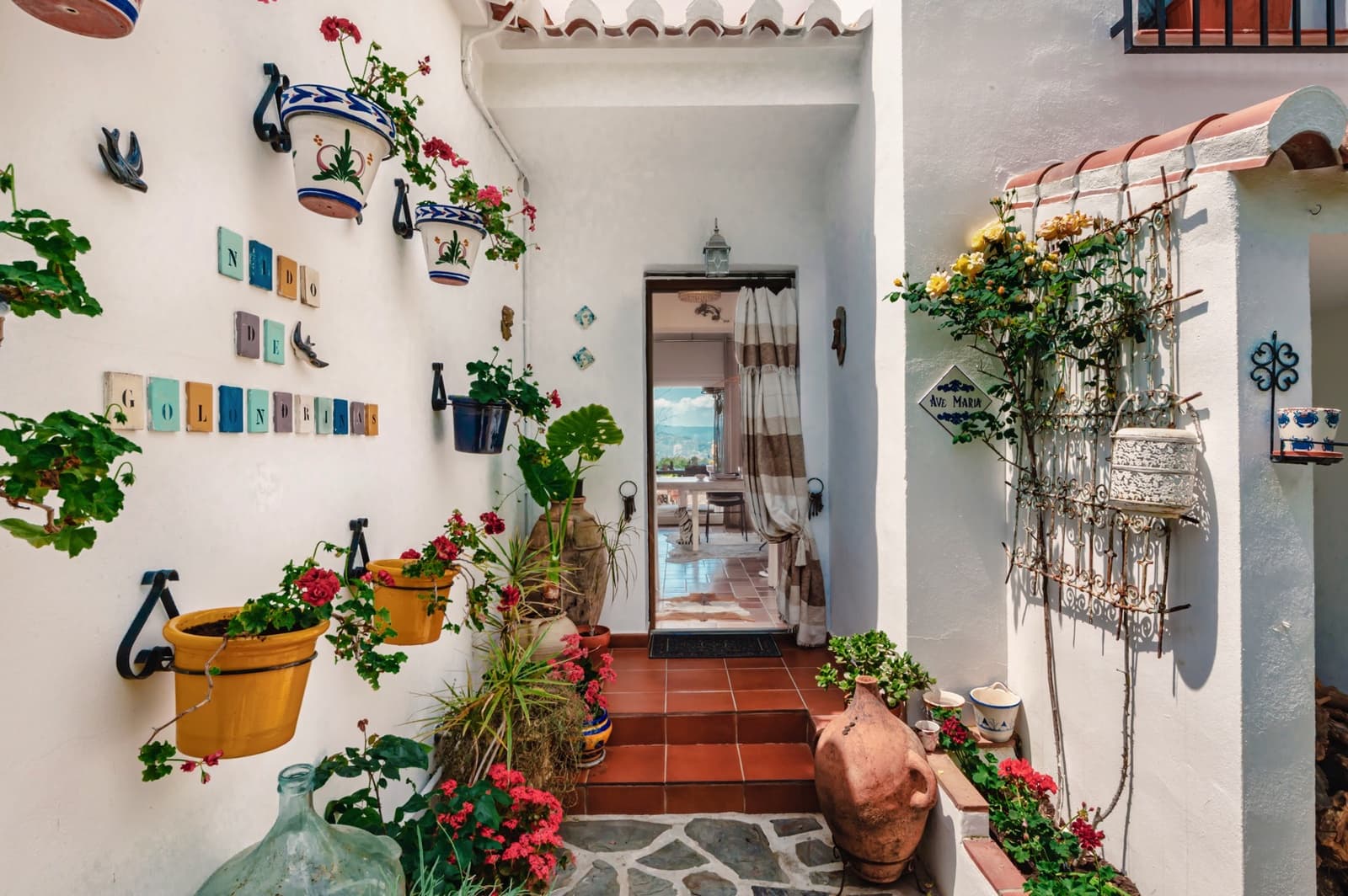 4 soverom Villa til salgs i Canillas de Aceituno med svømmebasseng garasje - € 695 000 (Ref: 9939032)