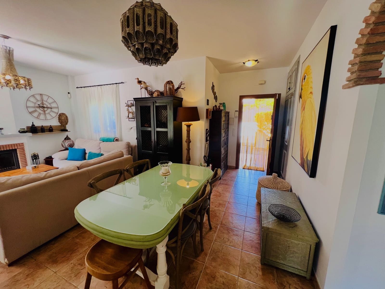 3 bedroom Villa for sale in Alcaucin with pool garage - € 375,000 (Ref: 9961719)