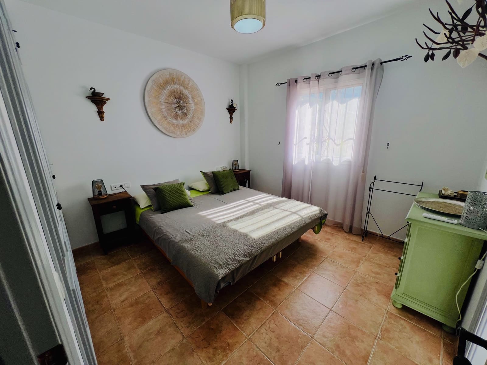 3 bedroom Villa for sale in Alcaucin with pool garage - € 375,000 (Ref: 9961719)