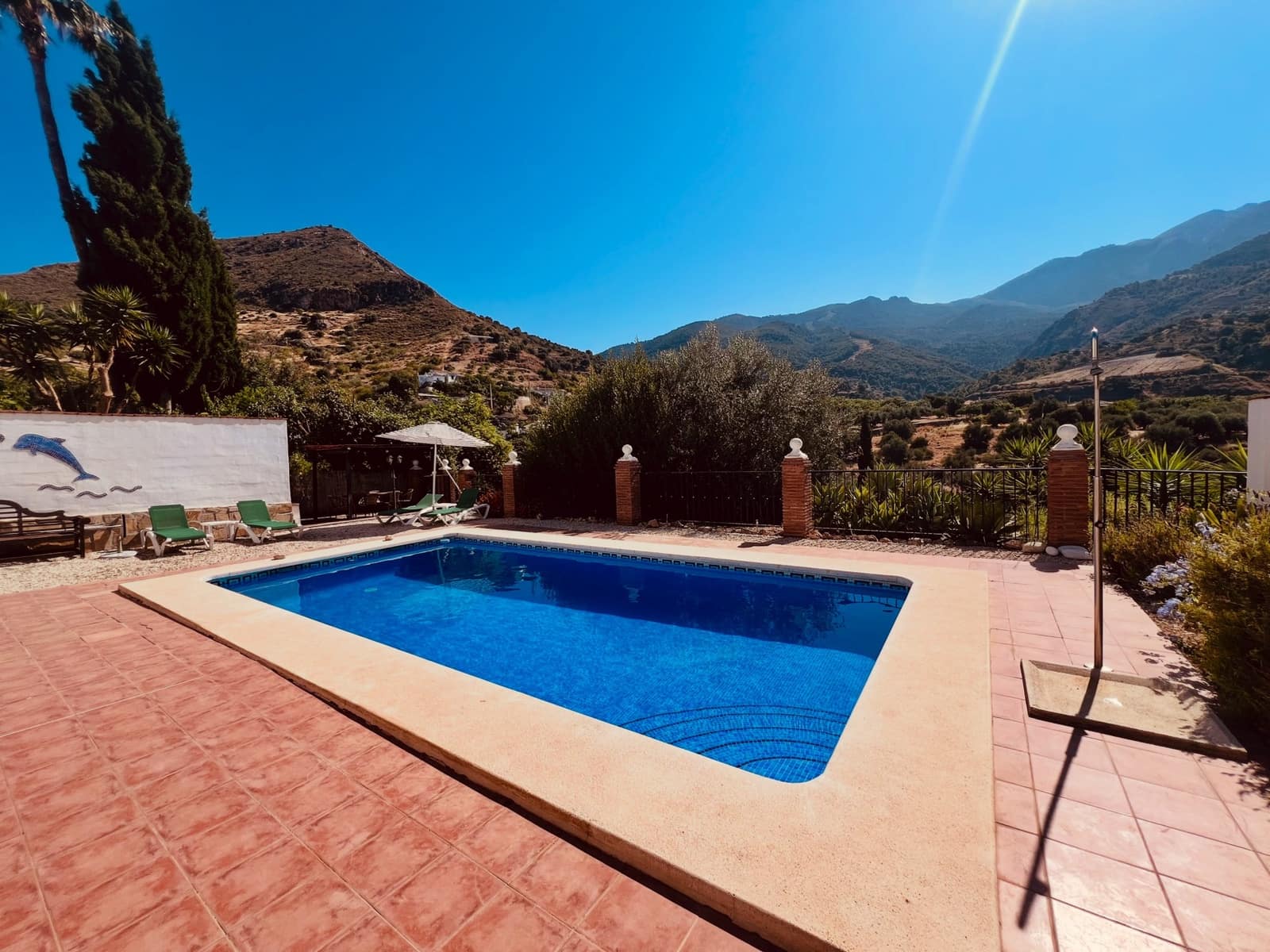 3 bedroom Villa for sale in Alcaucin with pool garage - € 375,000 (Ref: 9961719)