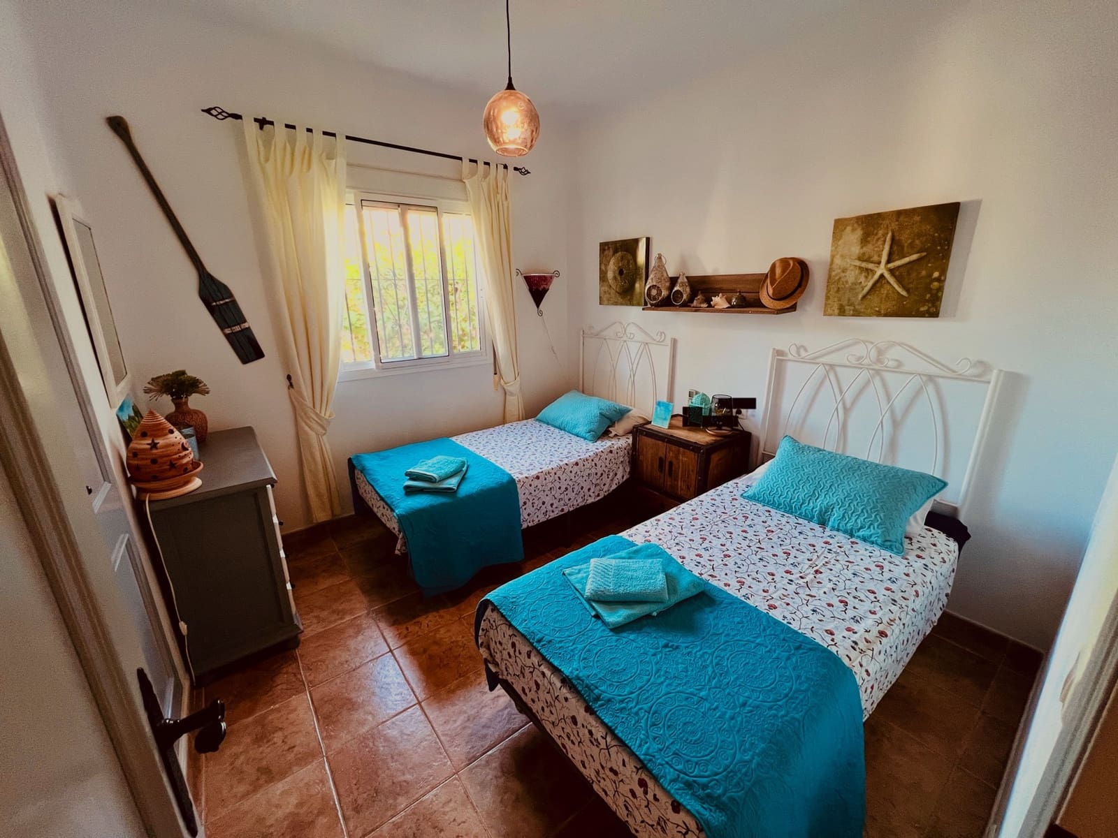 3 bedroom Villa for sale in Alcaucin with pool garage - € 375,000 (Ref: 9961719)