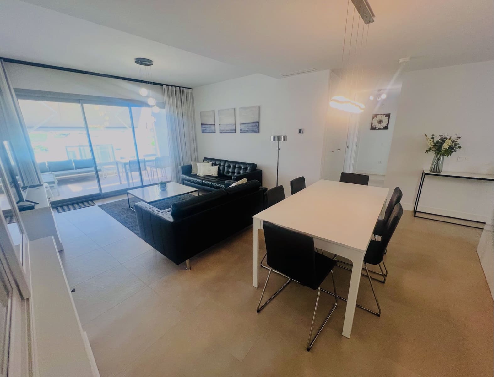 3 sovrum Lägenhet till salu i Caleta de Velez med pool garage - 399 000 € (Ref: 9978070)