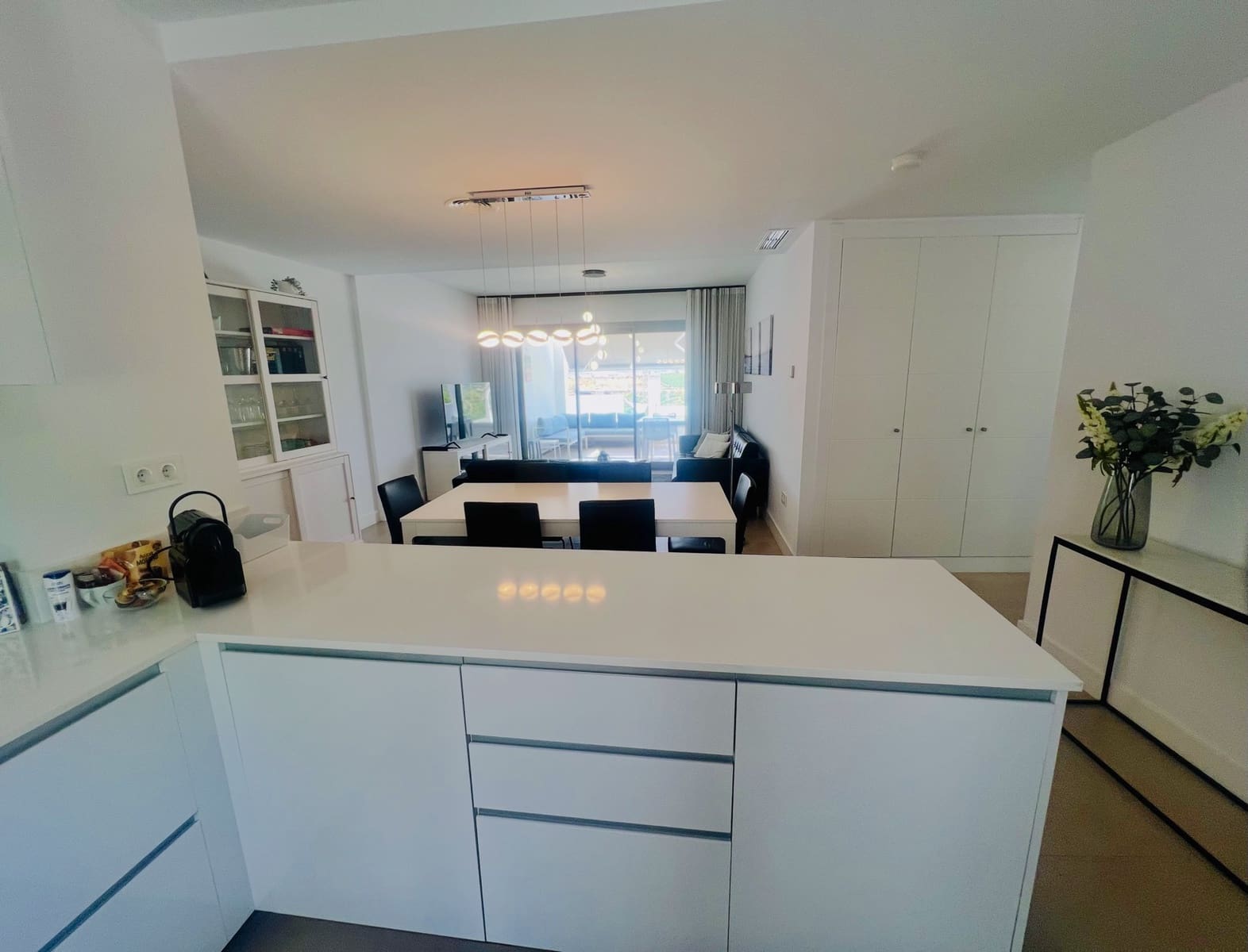 3 sovrum Lägenhet till salu i Caleta de Velez med pool garage - 399 000 € (Ref: 9978070)
