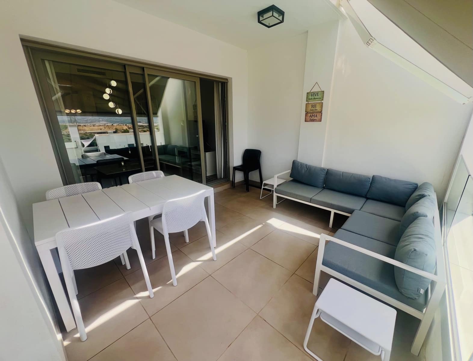 3 sovrum Lägenhet till salu i Caleta de Velez med pool garage - 399 000 € (Ref: 9978070)