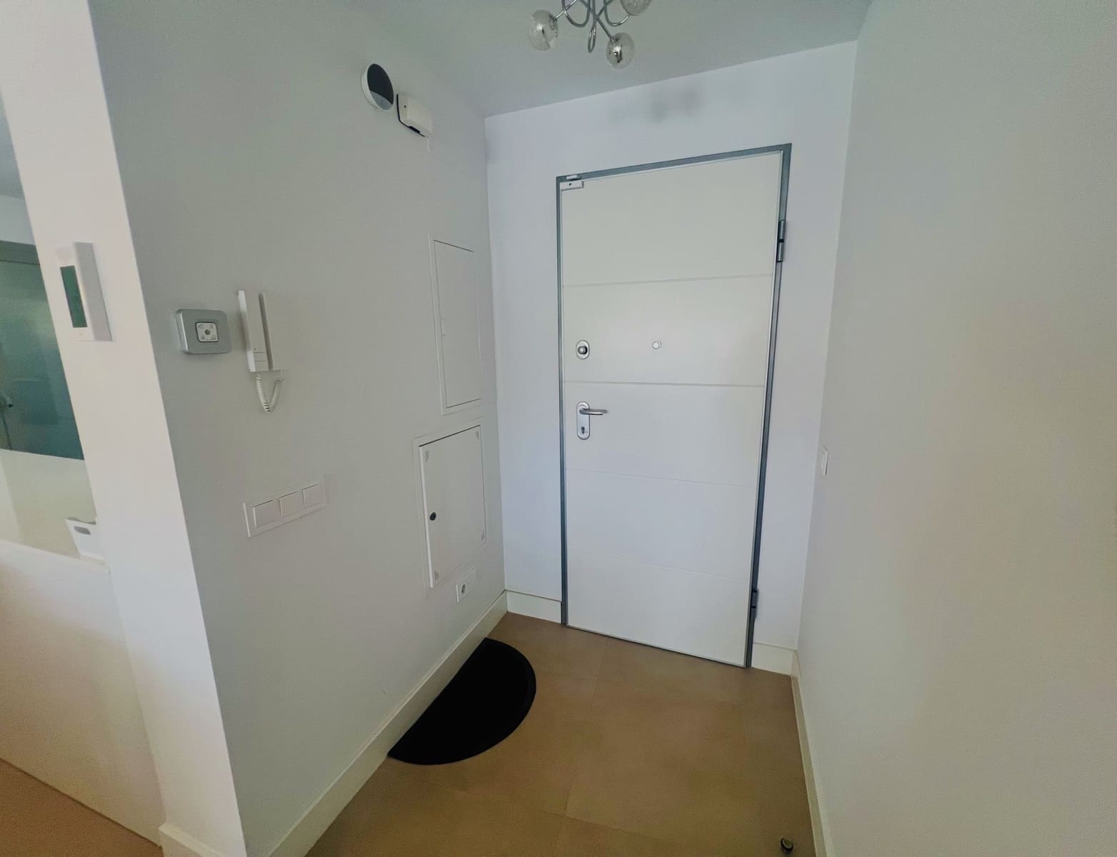 3 sovrum Lägenhet till salu i Caleta de Velez med pool garage - 399 000 € (Ref: 9978070)