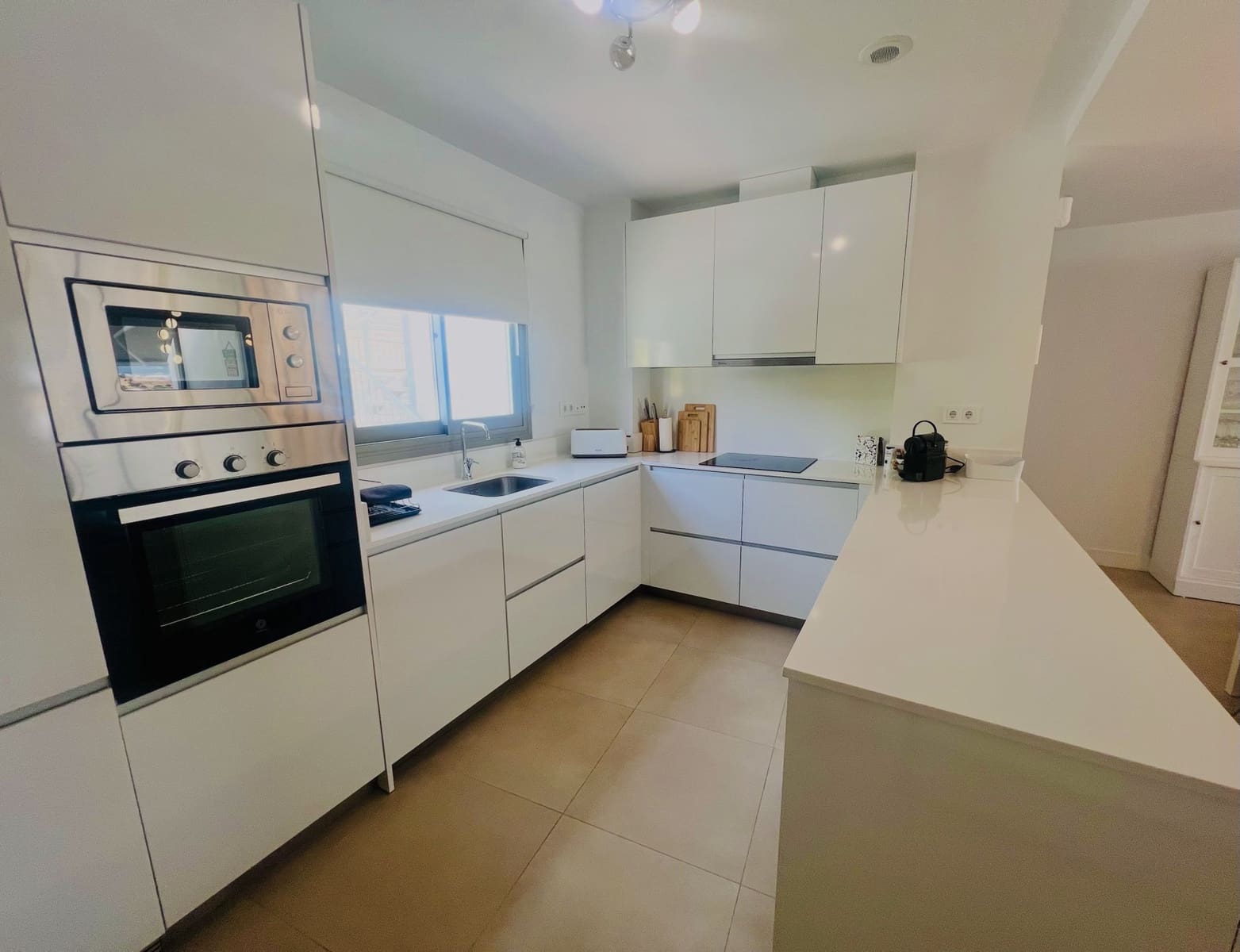 3 sovrum Lägenhet till salu i Caleta de Velez med pool garage - 399 000 € (Ref: 9978070)