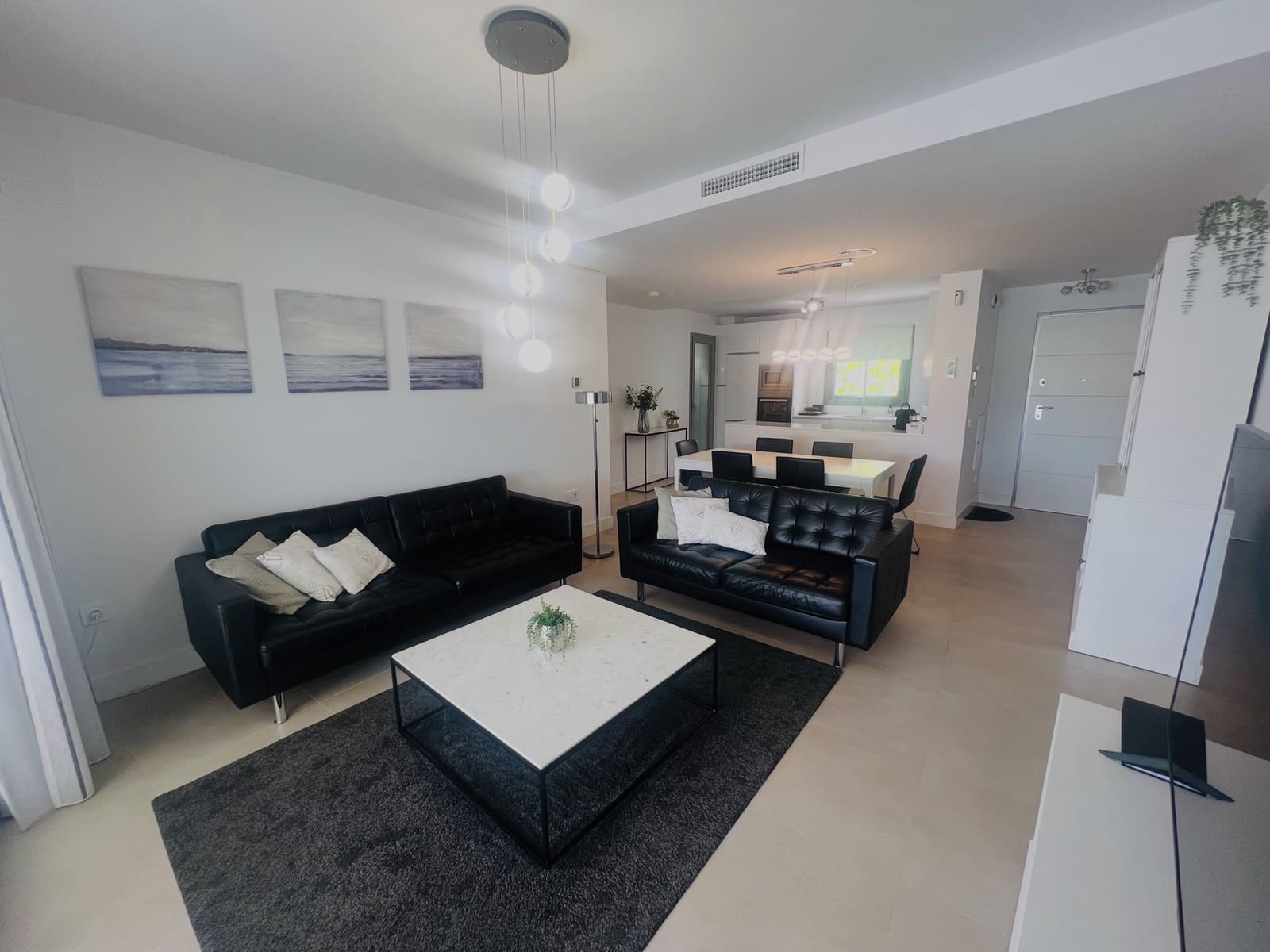 3 sovrum Lägenhet till salu i Caleta de Velez med pool garage - 399 000 € (Ref: 9978070)