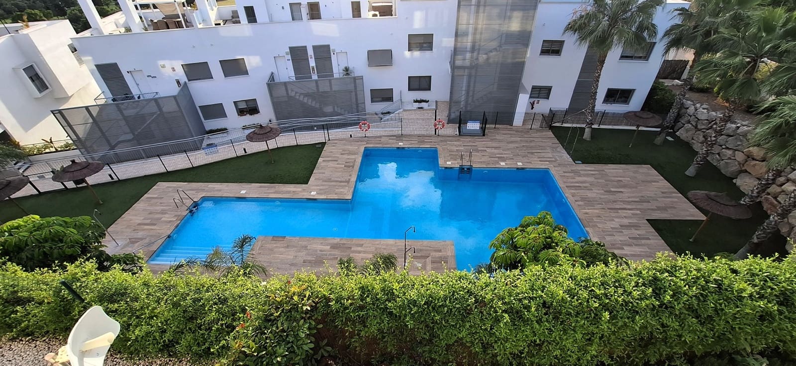 3 slaapkamer Appartement te koop in Caleta de Velez met zwembad garage - € 399.000 (Ref: 9978070)