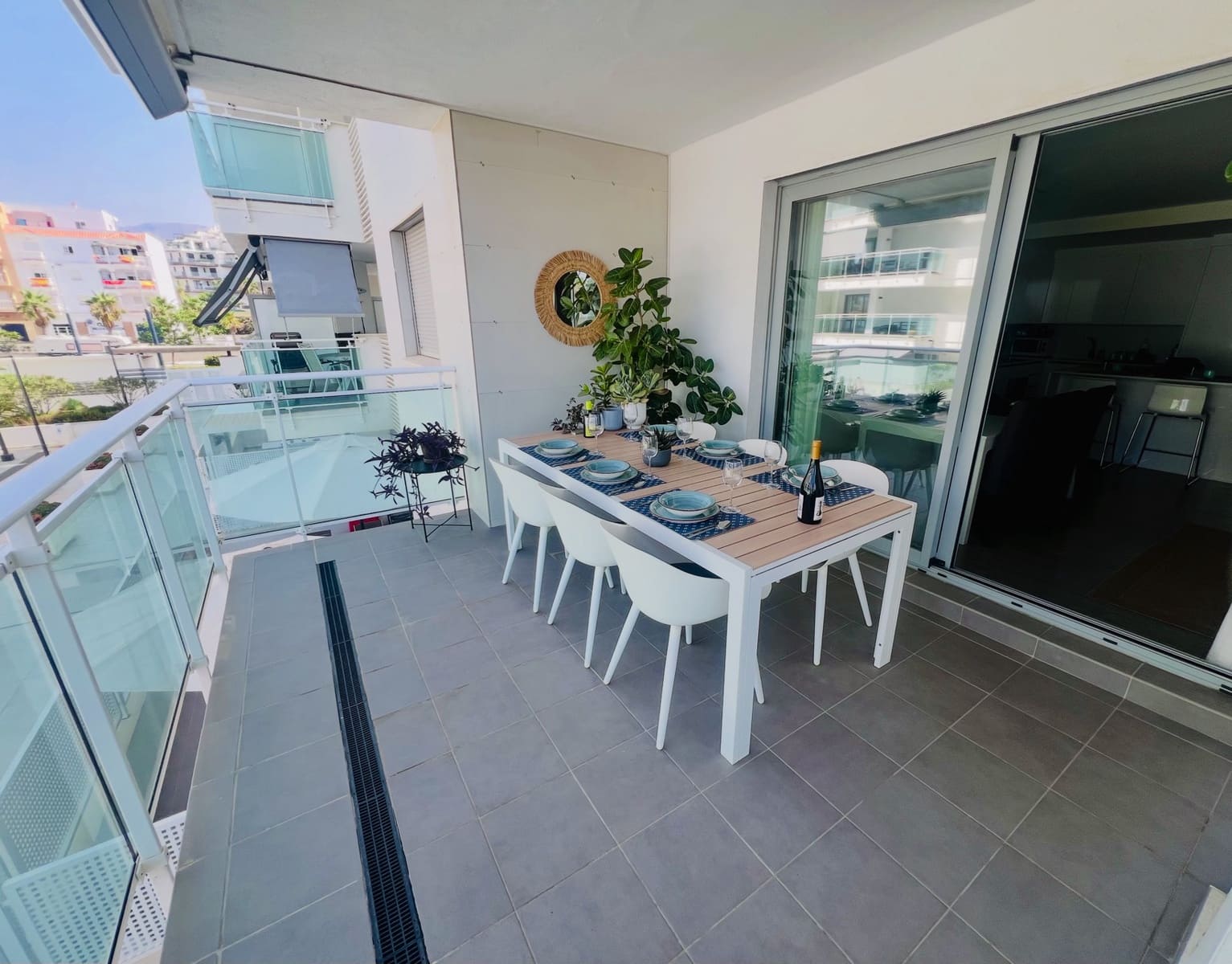 3 Zimmer Apartment zu verkaufen in Torrox-Costa mit Pool Garage - 460.000 € (Ref: 9997841)