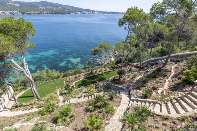 4 soveværelse Villa til salg i Palmanova, Calvià med swimmingpool - € 7.900.000 (Ref: 6713645)