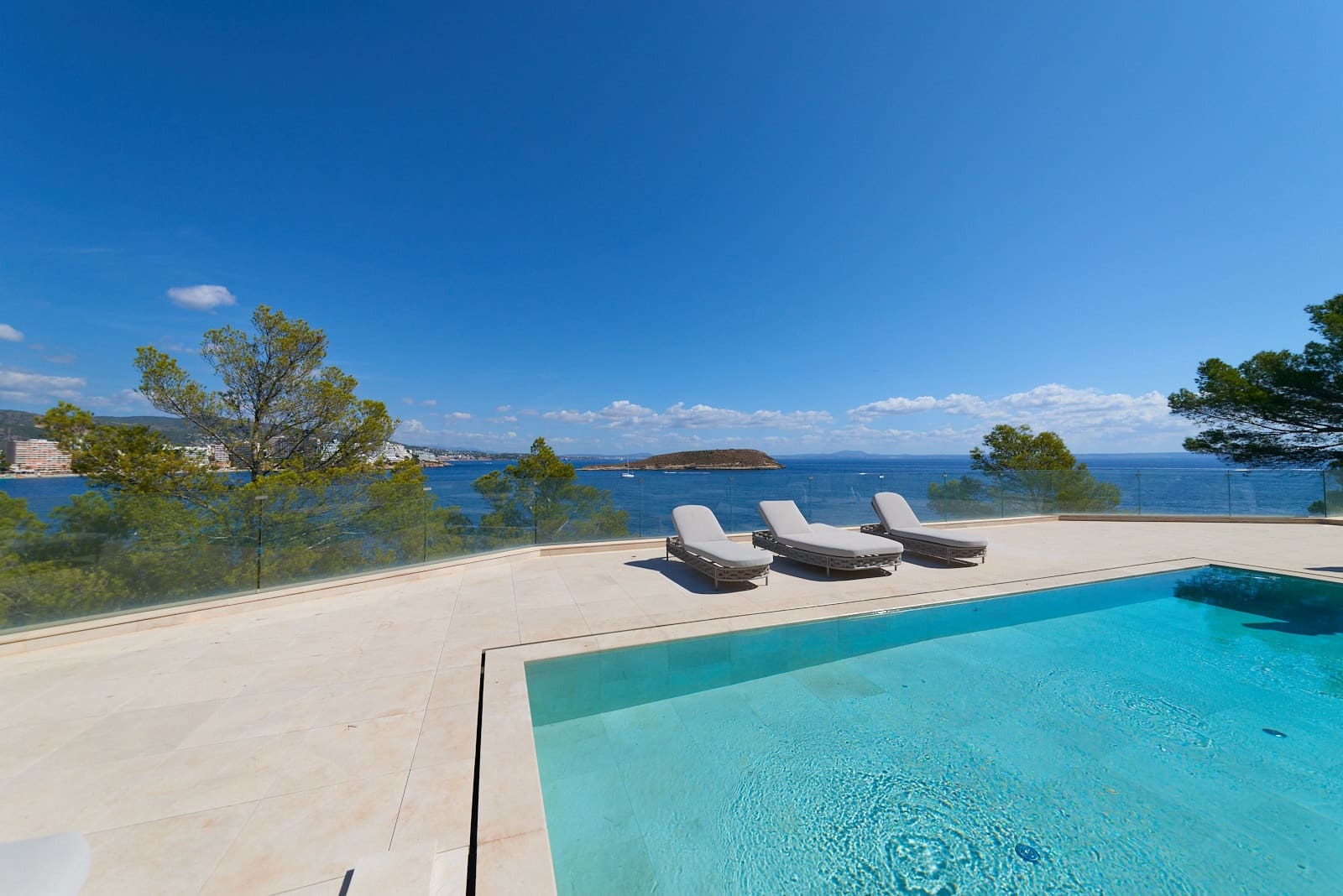 5 soveværelse Villa til salg i Cala Vinyes / Cala Vinyas / Cala Vinas med swimmingpool - € 12.000.000 (Ref: 6749012)
