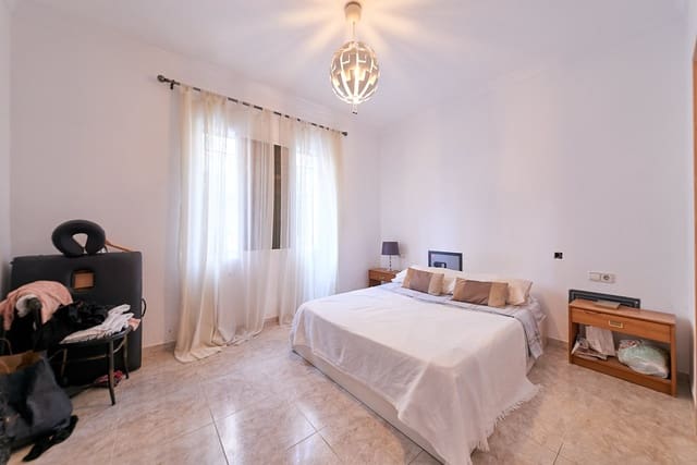 6 soveværelse Byhus til salg i El Terreno, Palma de Mallorca - € 950.000 (Ref: 6932306)