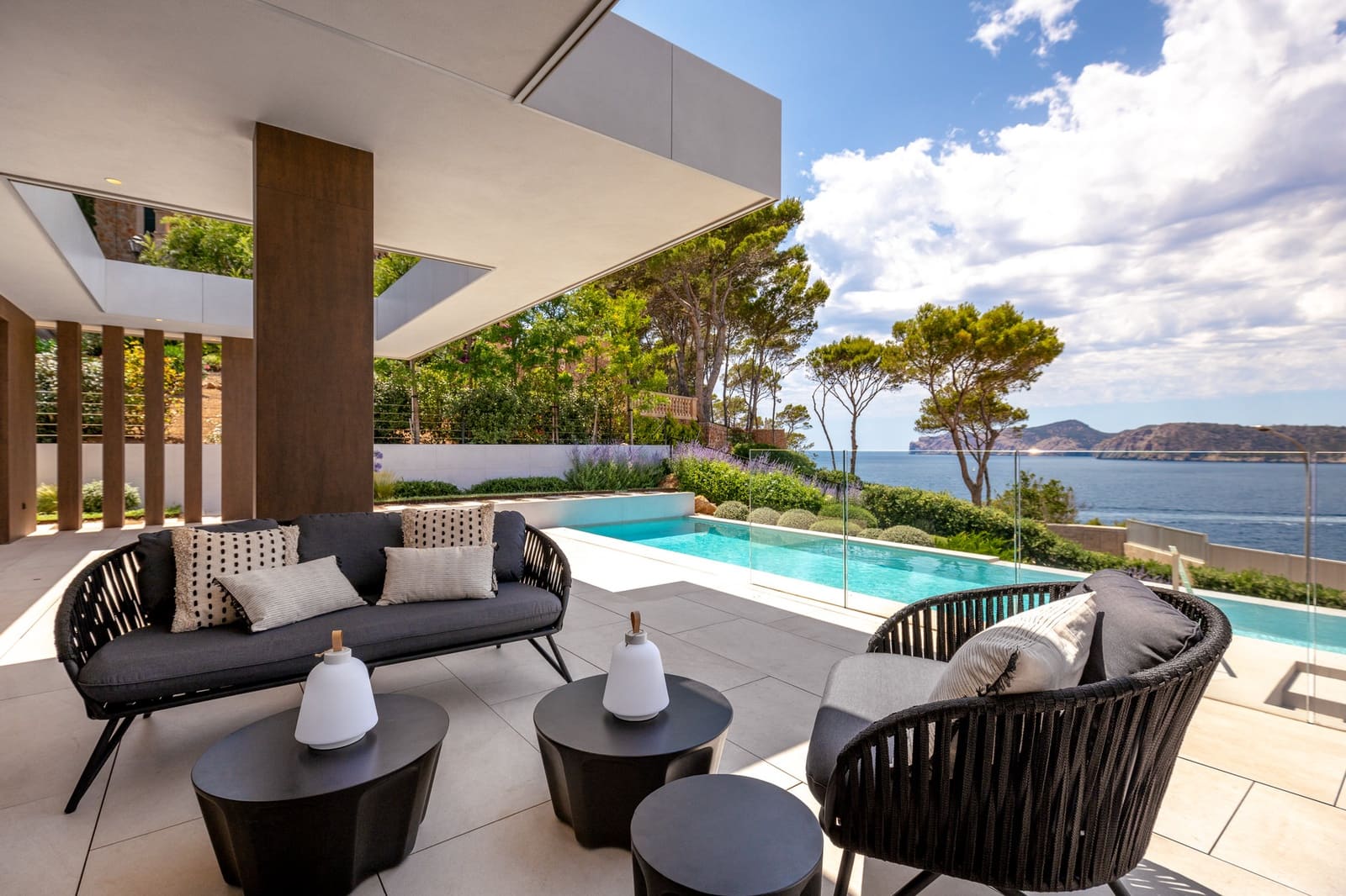 4 soverom Villa til salgs i Santa Ponsa med svømmebasseng - € 14 900 000 (Ref: 7704126)
