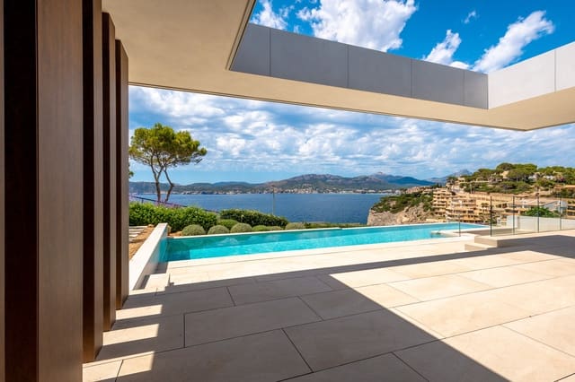 4 Zimmer Villa zu verkaufen in Santa Ponsa, Calvià mit Pool - 14.900.000 € (Ref: 7704126)
