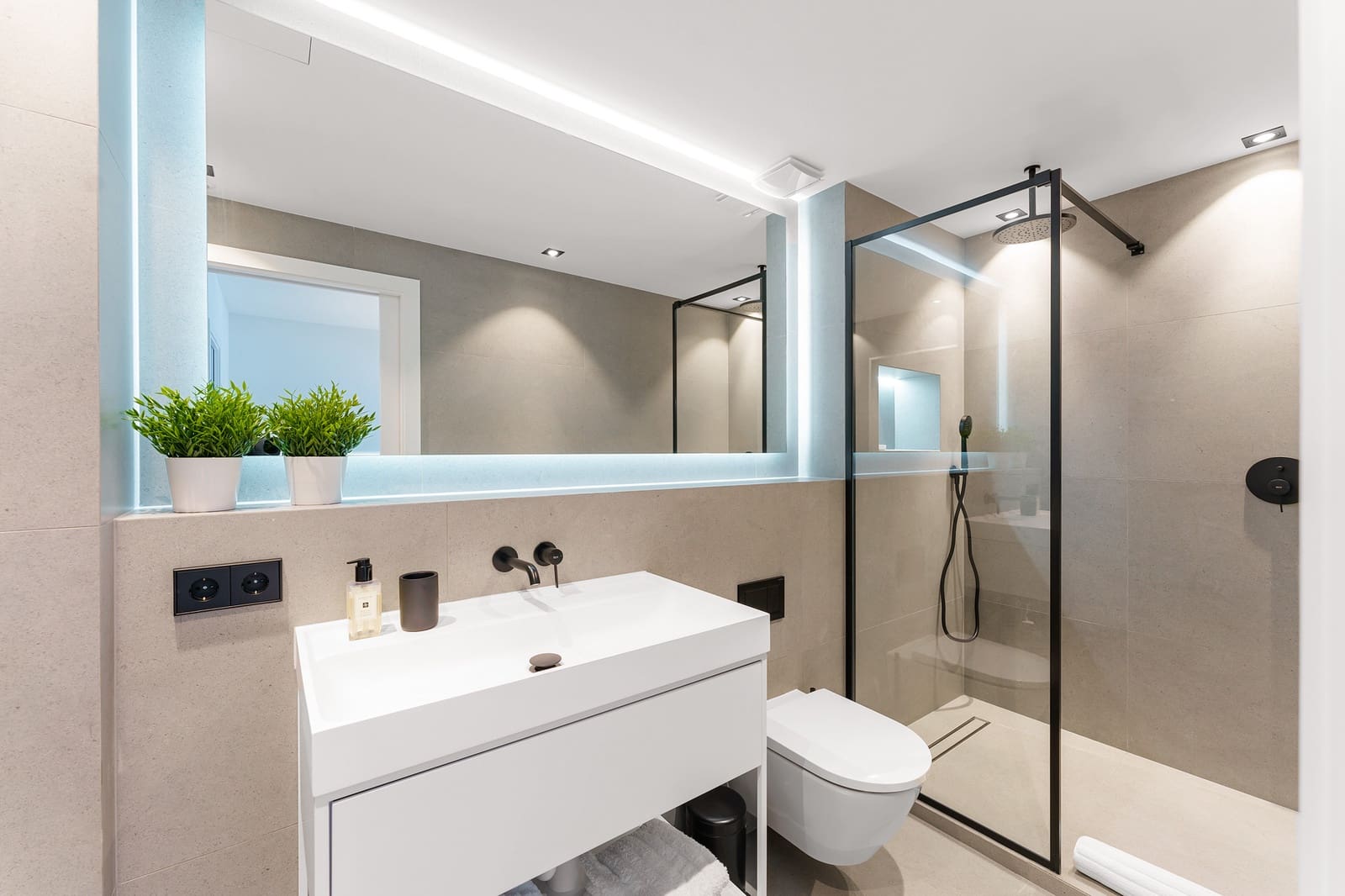 4 soveværelse Villa til salg i Puerto de Andratx med swimmingpool garage - € 3.950.000 (Ref: 7795527)