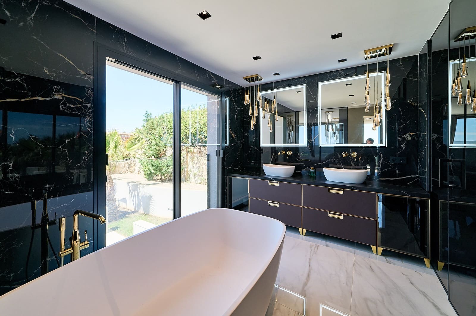 4 soverom Villa til salgs i Santa Ponsa med svømmebasseng garasje - € 4 450 000 (Ref: 8295431)