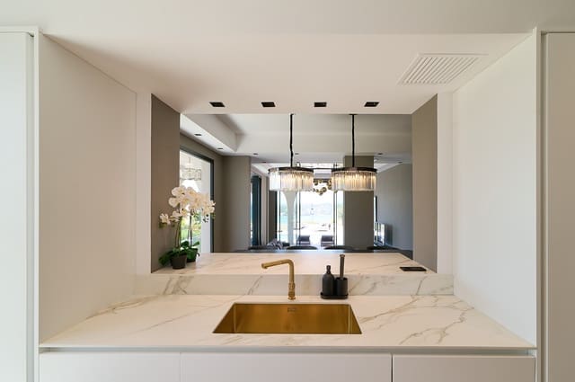 4 soverom Villa til salgs i Santa Ponsa, Calvià med svømmebasseng garasje - € 4 450 000 (Ref: 8295431)