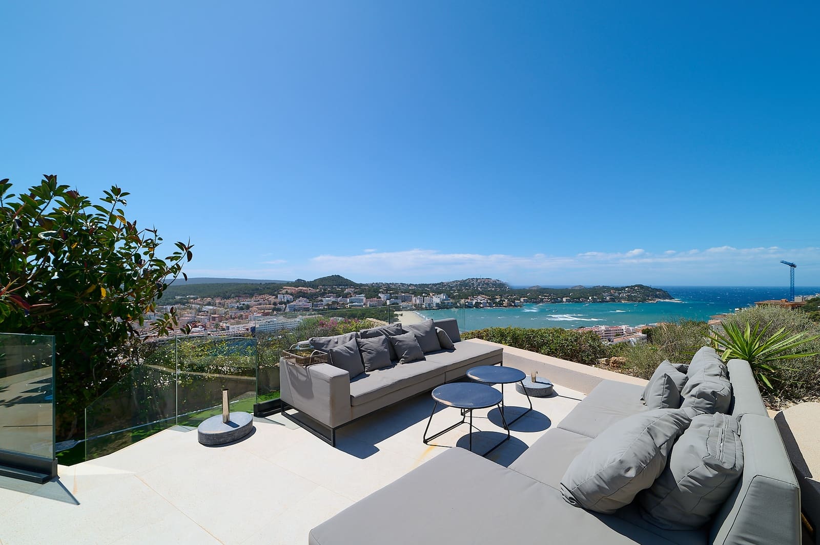 4 soverom Villa til salgs i Santa Ponsa med svømmebasseng garasje - € 4 450 000 (Ref: 8295431)