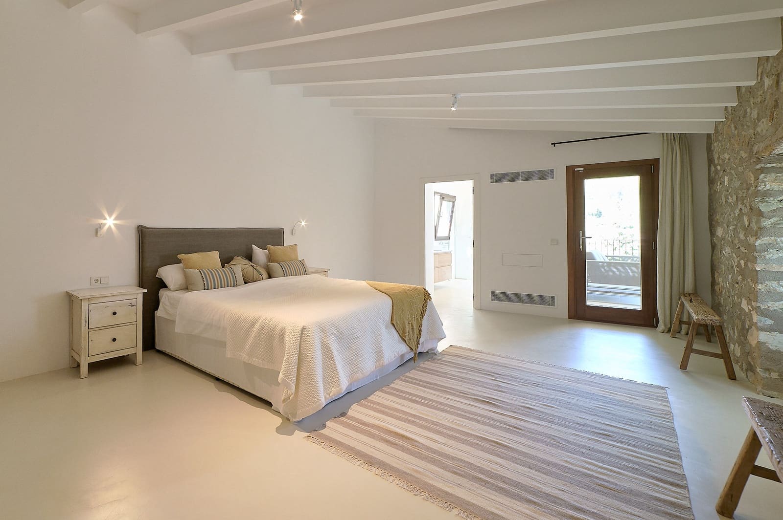 5 soveværelse Finca/Landehus til salg i Es Capdella med swimmingpool garage - € 4.500.000 (Ref: 8345527)