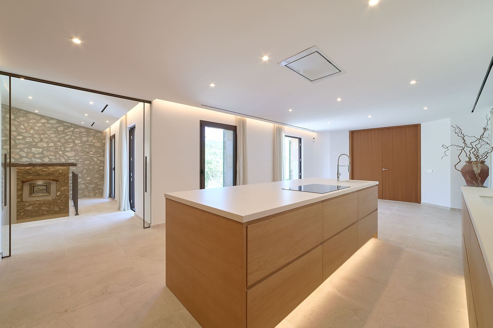 5 soveværelse Finca/Landehus til salg i Es Capdella med swimmingpool garage - € 4.500.000 (Ref: 8345527)