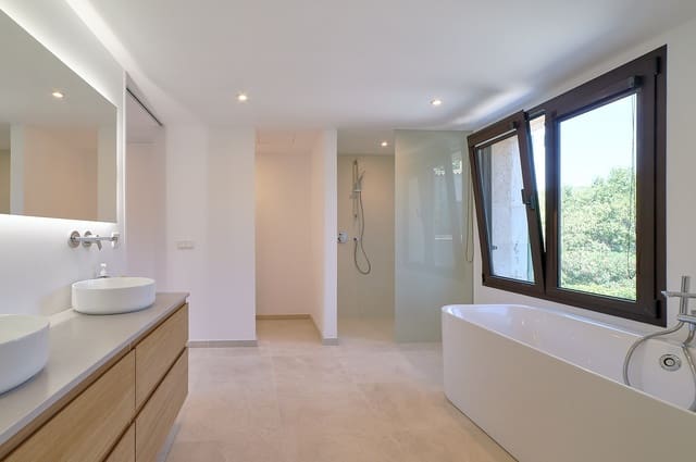 5 bedroom Finca/Country House for sale in Es Capdella, Calvià with pool garage - € 4,500,000 (Ref: 8345527)