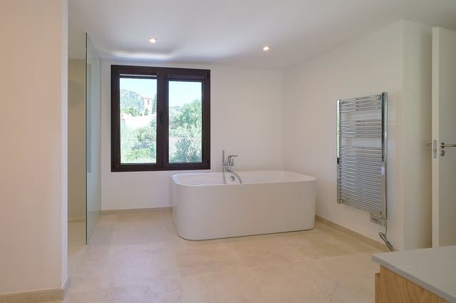 5 bedroom Finca/Country House for sale in Es Capdella, Calvià with pool garage - € 4,500,000 (Ref: 8345527)