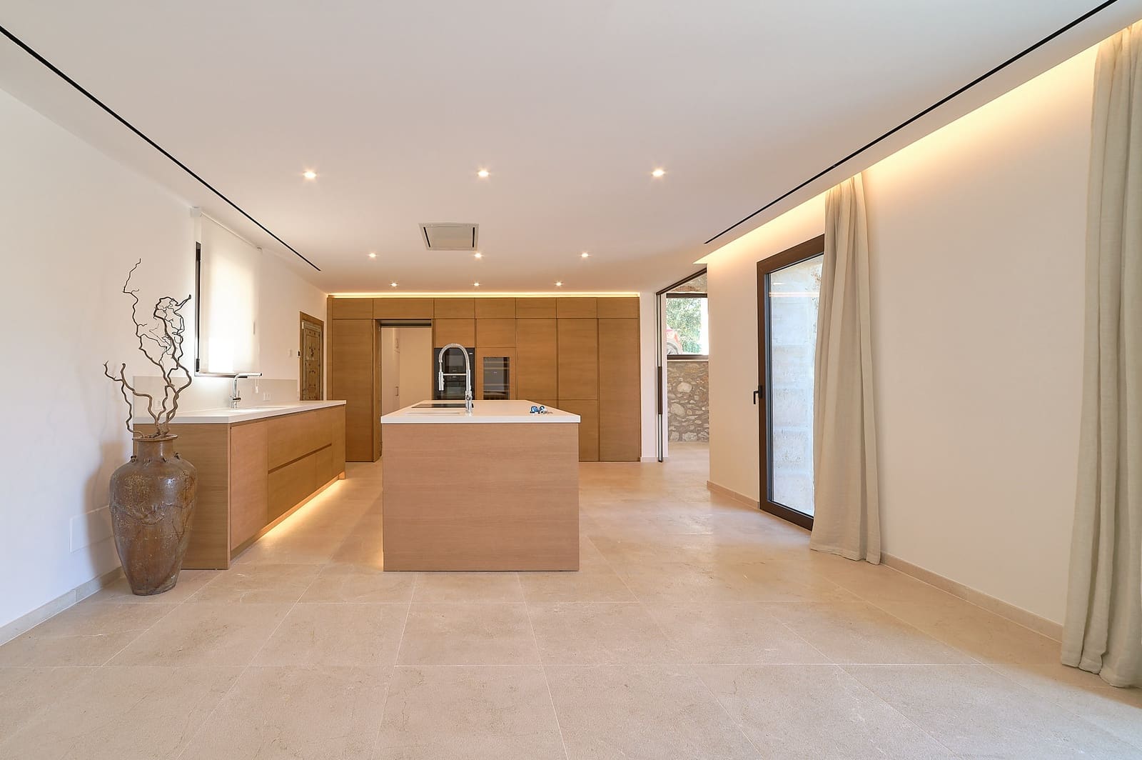 5 soveværelse Finca/Landehus til salg i Es Capdella med swimmingpool garage - € 4.500.000 (Ref: 8345527)