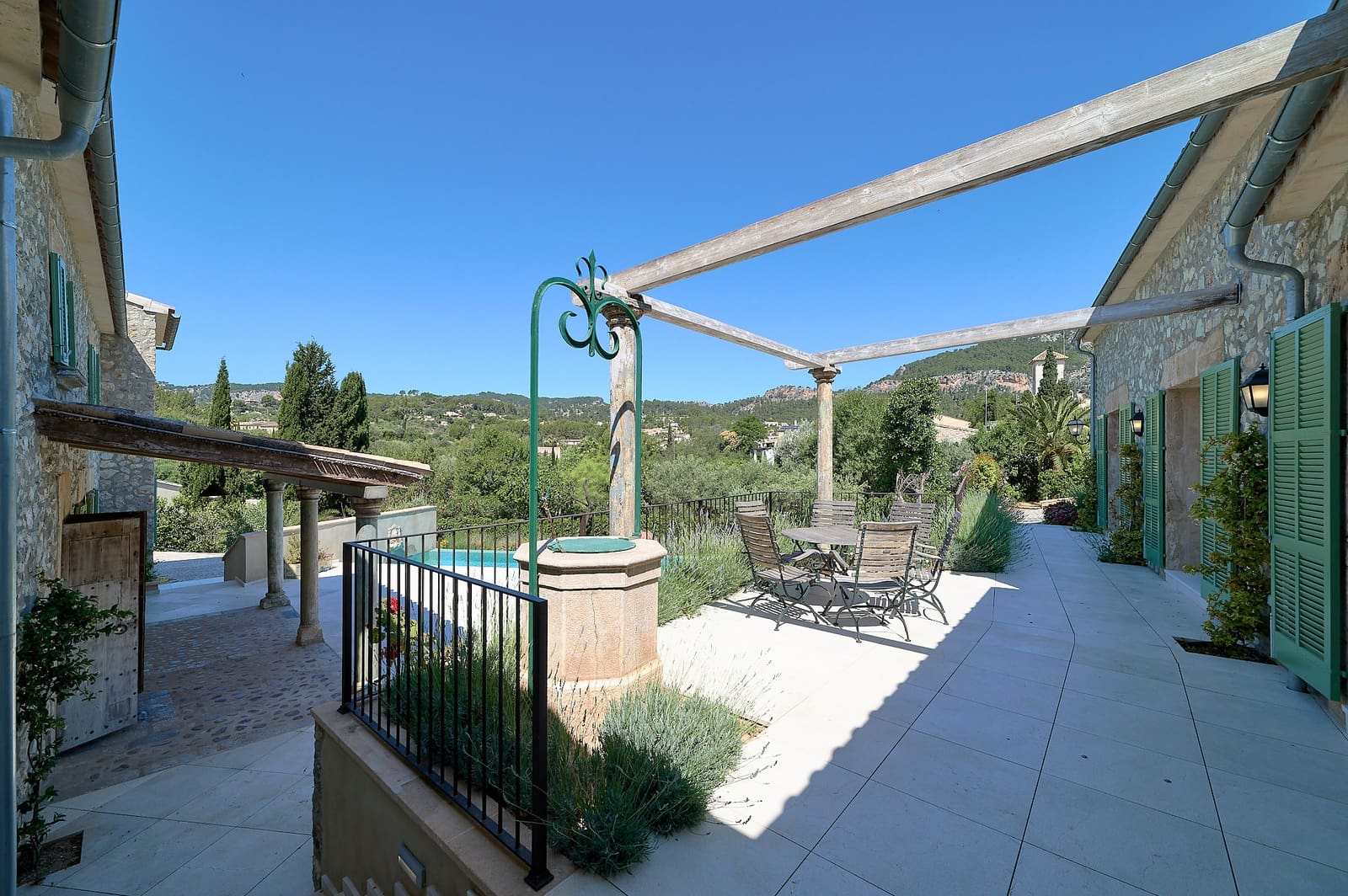 5 soveværelse Finca/Landehus til salg i Es Capdella med swimmingpool garage - € 4.500.000 (Ref: 8345527)