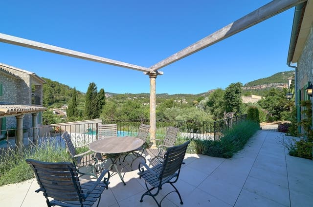 5 bedroom Finca/Country House for sale in Es Capdella, Calvià with pool garage - € 4,500,000 (Ref: 8345527)