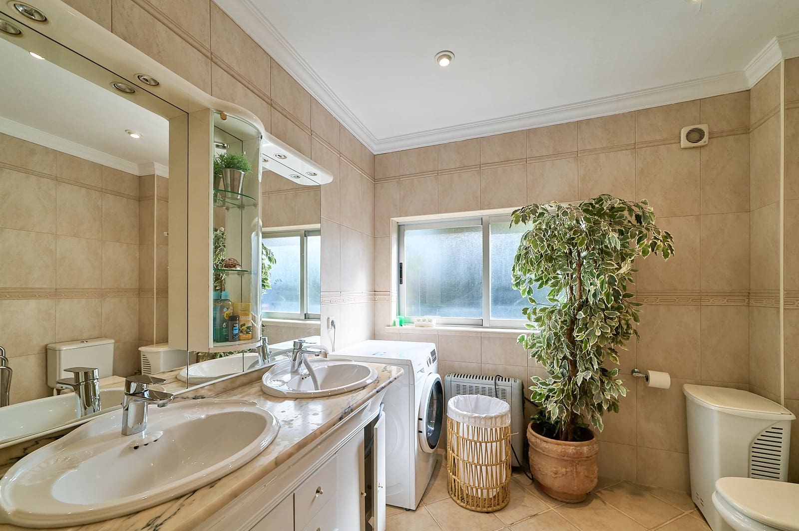 5 soveværelse Villa til salg i Santa Ponsa med swimmingpool garage - € 2.450.000 (Ref: 8624472)