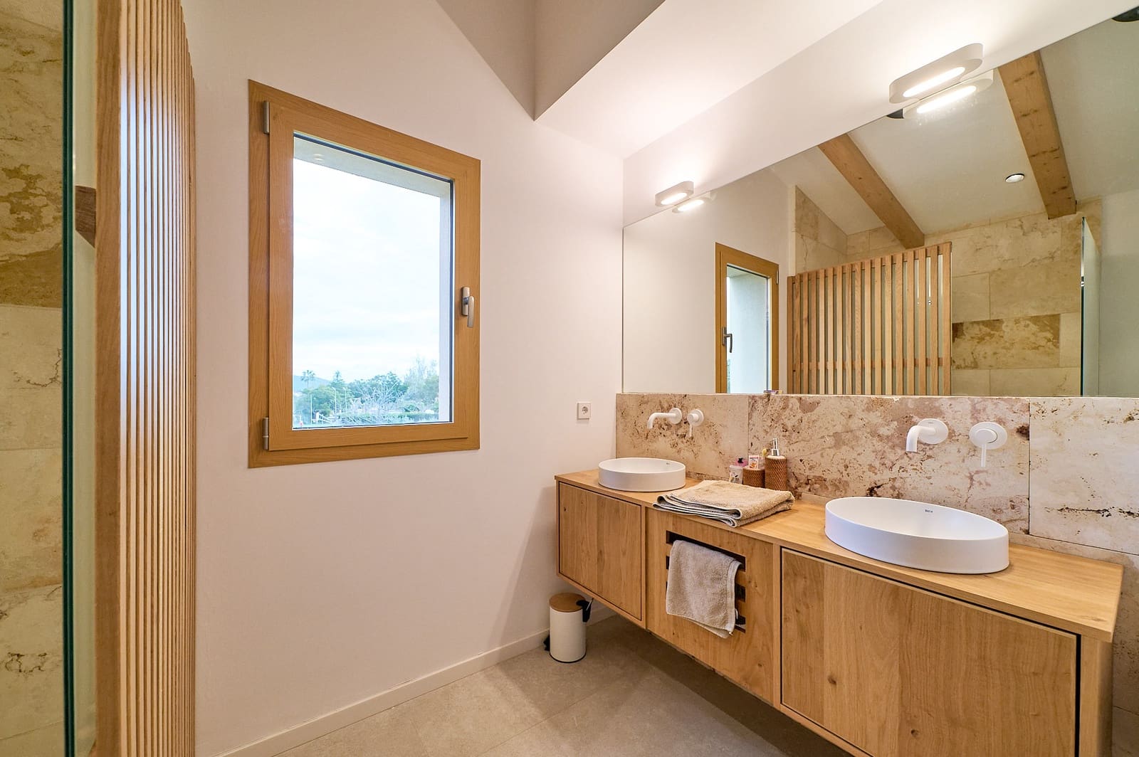 4 soveværelse Finca/Landehus til salg i Es Capdella med swimmingpool - € 3.200.000 (Ref: 8732099)