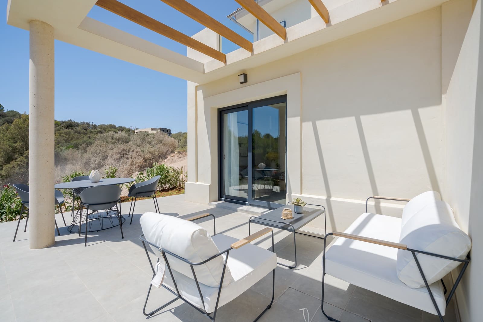 3 soveværelse Byhus til salg i Cala Romantica med swimmingpool garage - € 475.000 (Ref: 8917173)