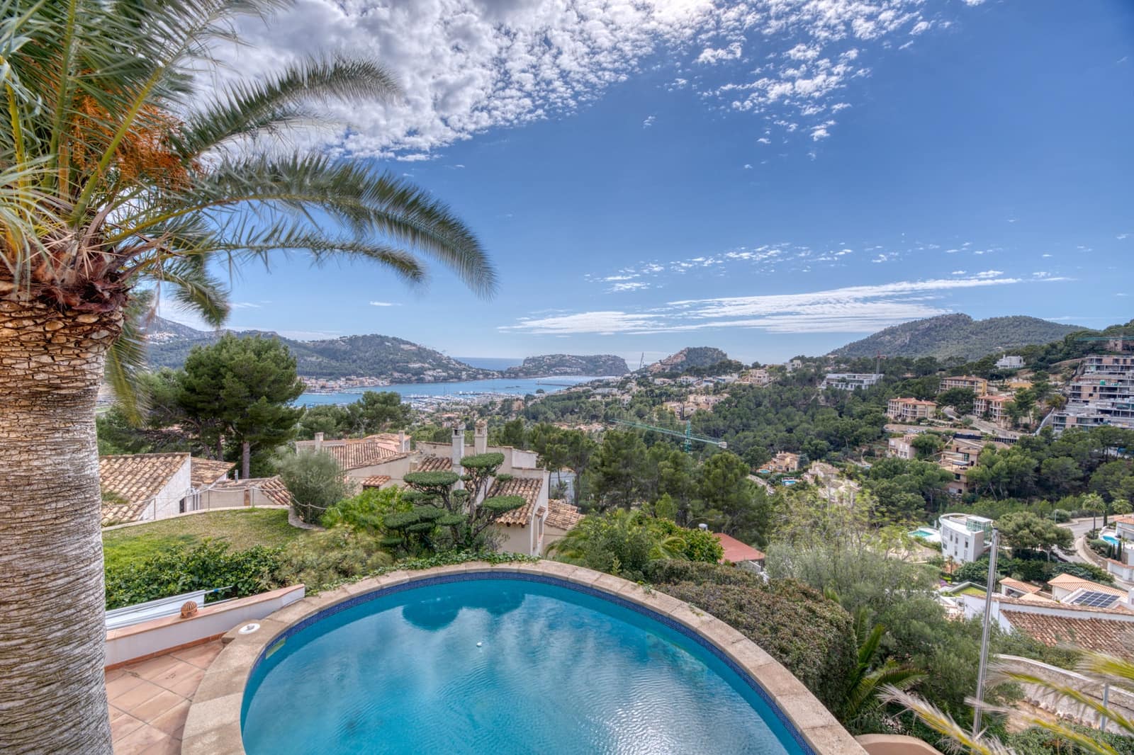 4 Zimmer Villa zu verkaufen in Puerto de Andratx mit Pool Garage - 3.900.000 € (Ref: 9058775)