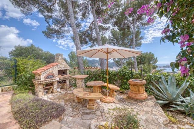 4 soveværelse Villa til salg i Puerto de Andratx, Andratx med swimmingpool garage - € 3.900.000 (Ref: 9058775)