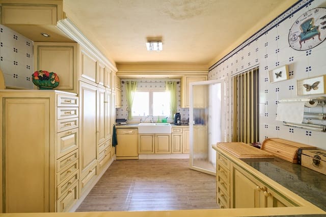 4 soverom Villa til salgs i Costa de la Calma, Calvià med svømmebasseng garasje - € 1 350 000 (Ref: 9077572)