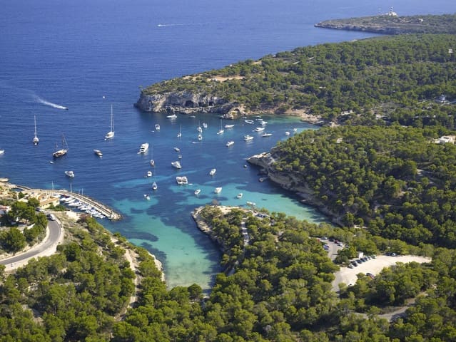 Grunde uden byggetilladelser til salg i Sol de Mallorca, Calvià - € 5.250.000 (Ref: 9130554)