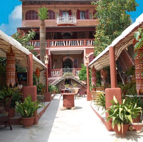 14 bedroom Hotel for sale in El Terreno, Palma de Mallorca - € 4,000,000 (Ref: 9497937)