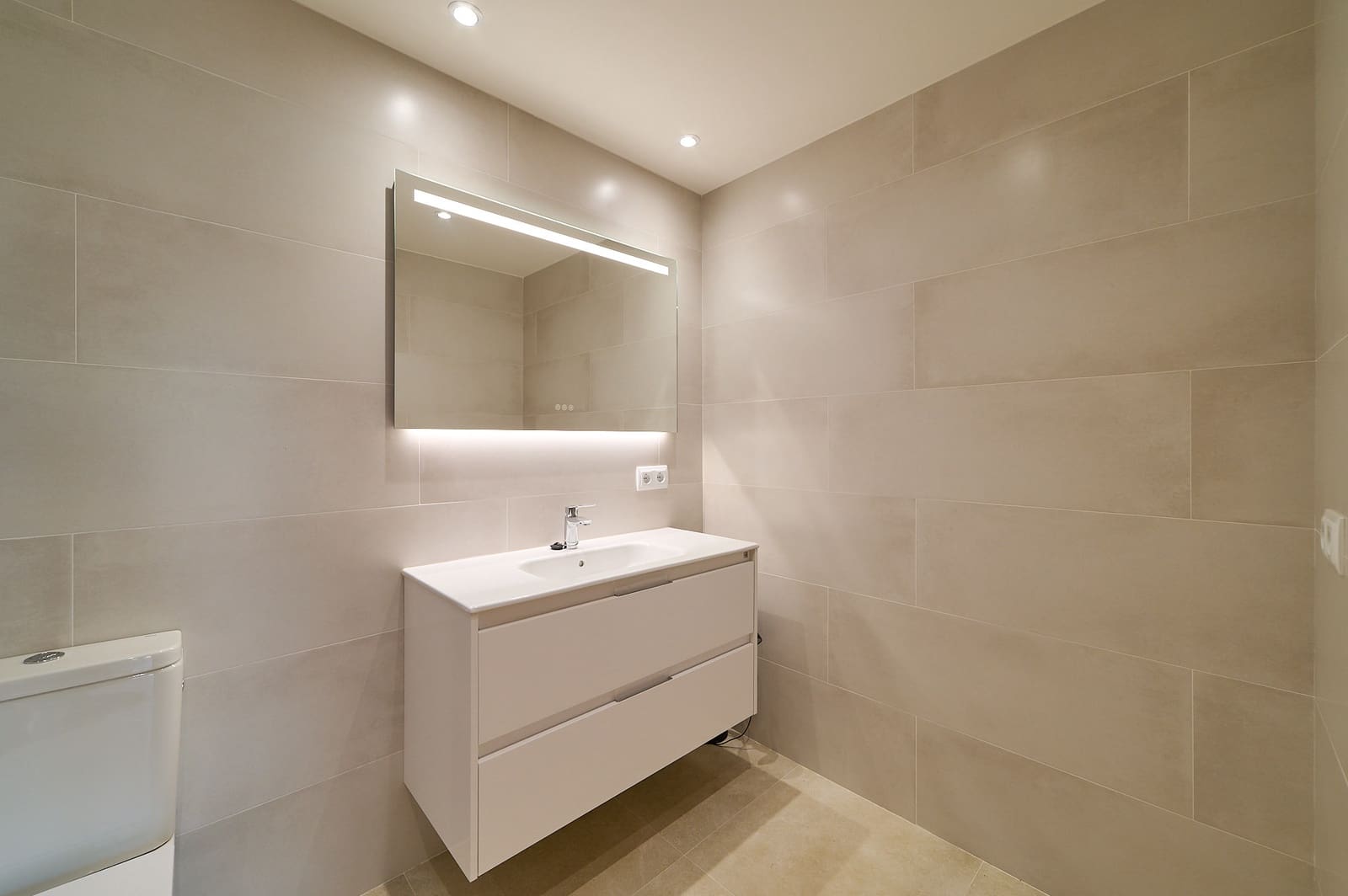 3 bedroom Townhouse for sale in Badia Blava with garage - € 1,139,000 (Ref: 9731579)