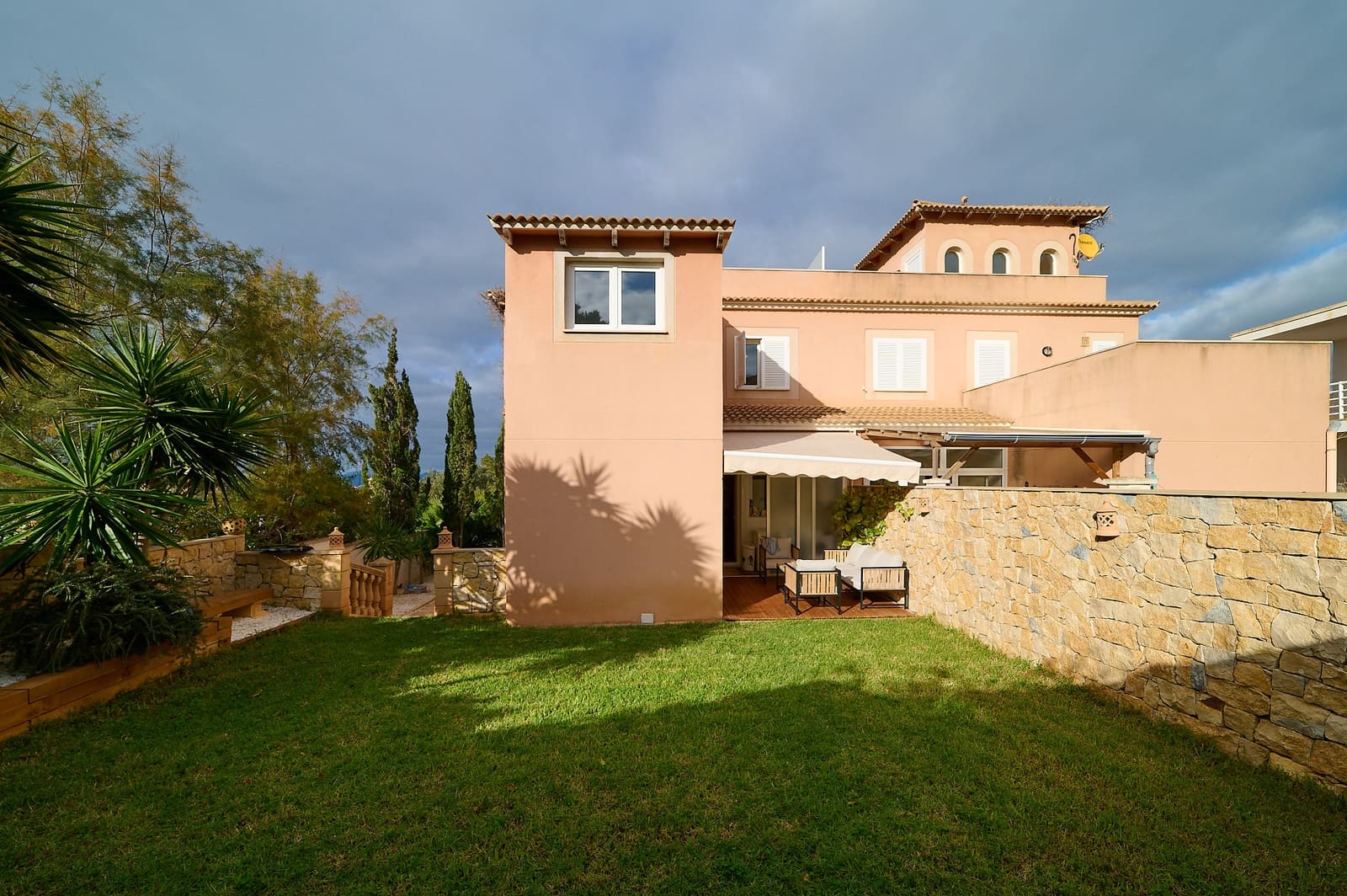 3 bedroom Townhouse for sale in Badia Blava with garage - € 1,139,000 (Ref: 9731579)