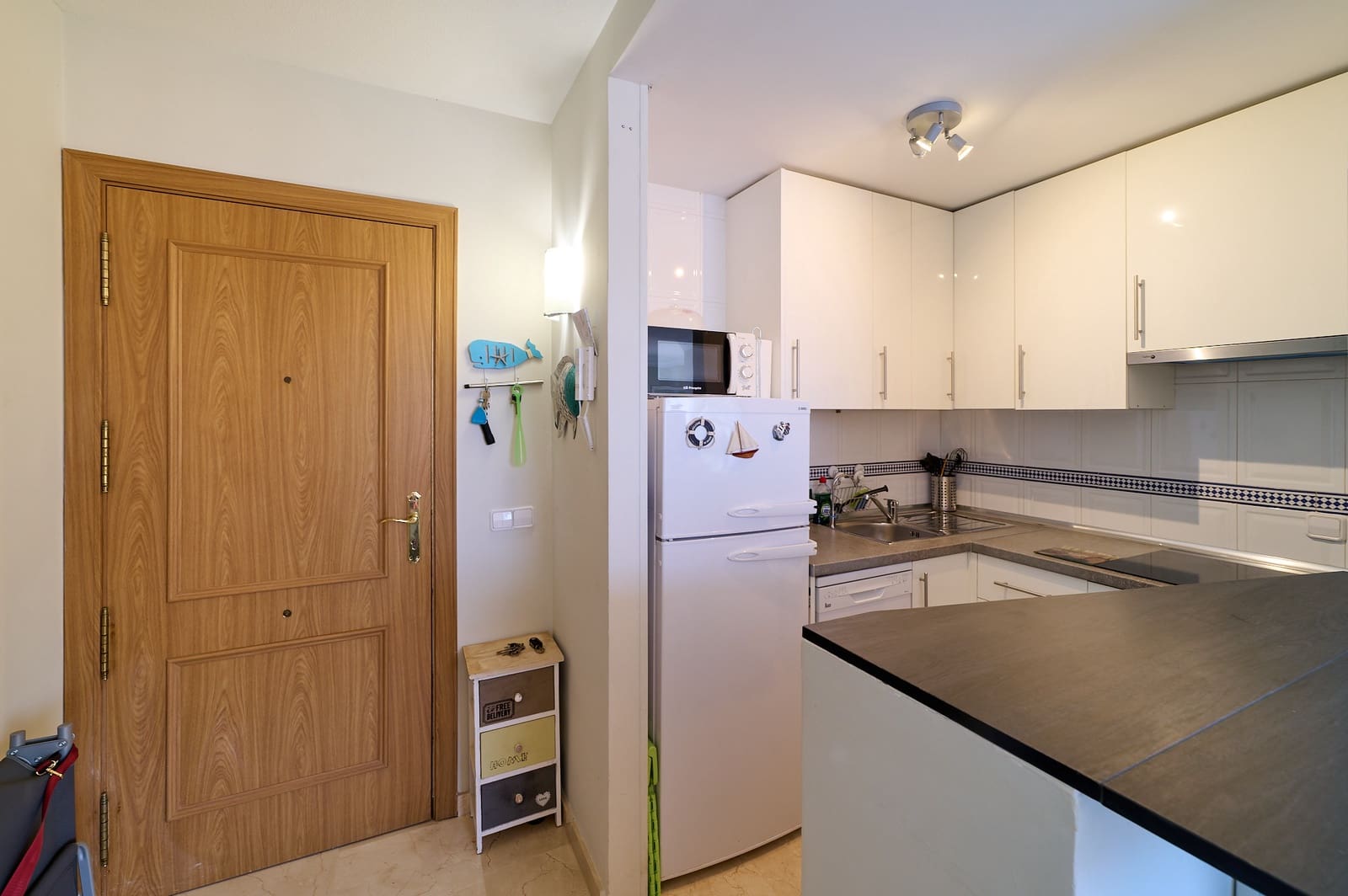 1 bedroom Penthouse for sale in Puerto de Andratx with garage - € 349,000 (Ref: 9800977)