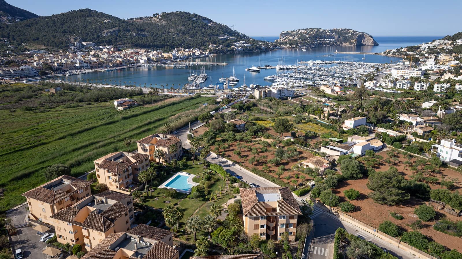 1 bedroom Penthouse for sale in Puerto de Andratx with garage - € 349,000 (Ref: 9800977)