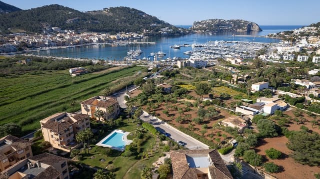 1 bedroom Penthouse for sale in Puerto de Andratx, Andratx with garage - € 349,000 (Ref: 9800977)