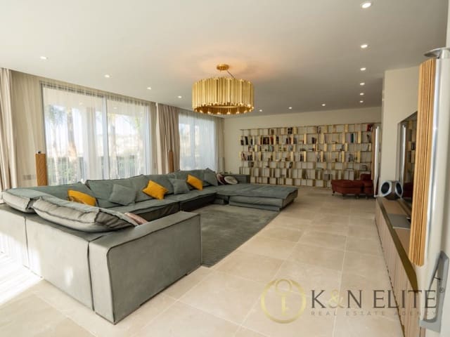 6 soverom Villa til salgs i Cabo de las Huertas, Alicante by med garasje - € 6 500 000 (Ref: 9136222)