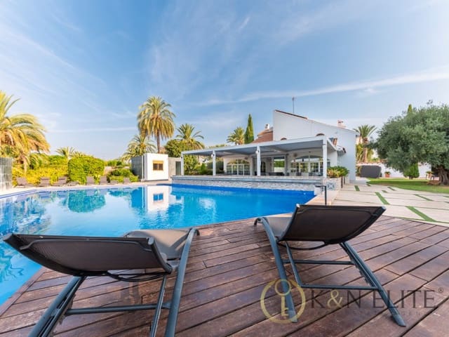 9 soveværelse Villa til leje i Alzabares, Elche / Elx med swimmingpool garage - € 7.500 (Ref: 9169809)